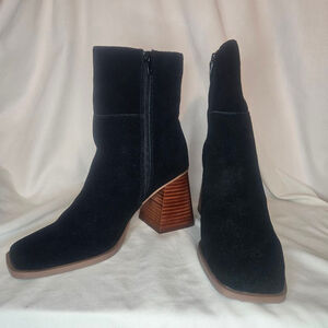 Crown Vintage Taren Genuine Suede Block Heel Boot NWT Sz 8.5 Retail $100 Black
